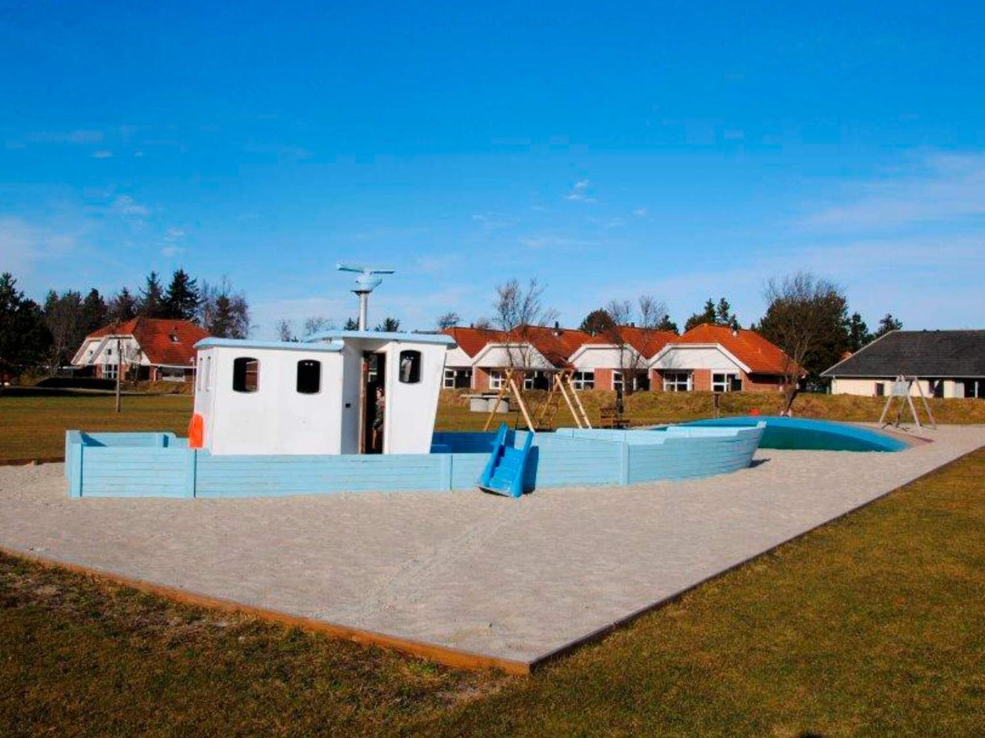 6 Person Holiday Home On A Holiday Park In Bl Vand Blåvand Exteriér fotografie
